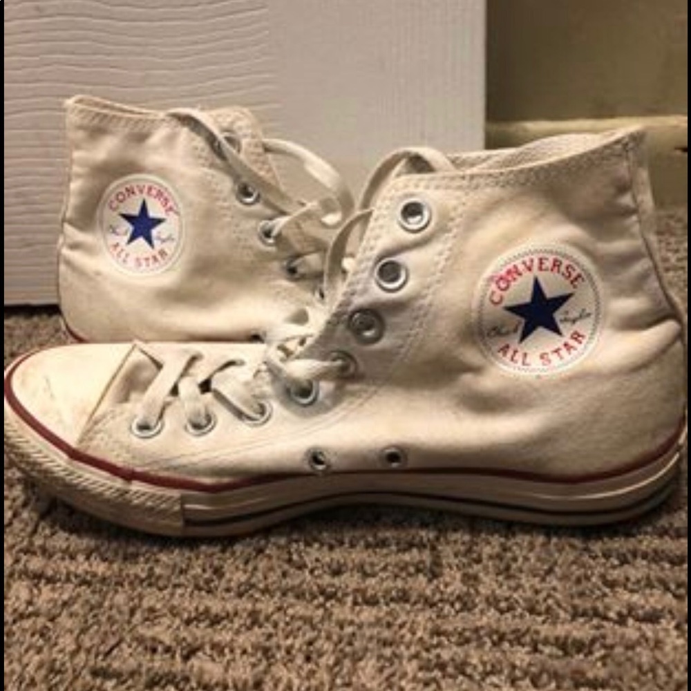 Pre-loved White Converse High Tops